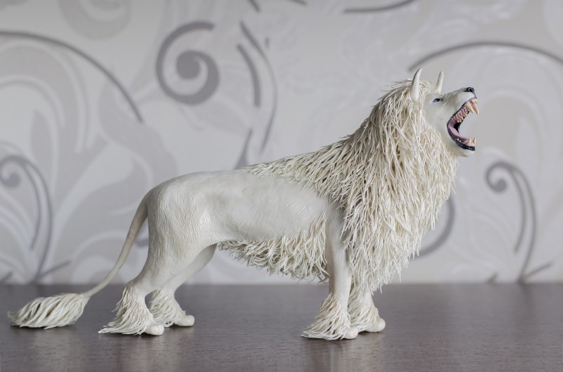 White lion statue with air clay by handmade 
