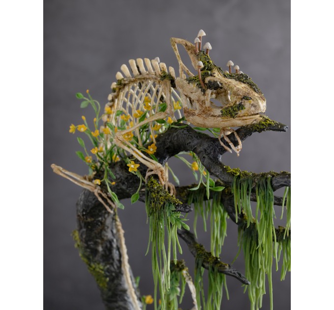 Handmade Statue of chameleon skeleton made of air clay